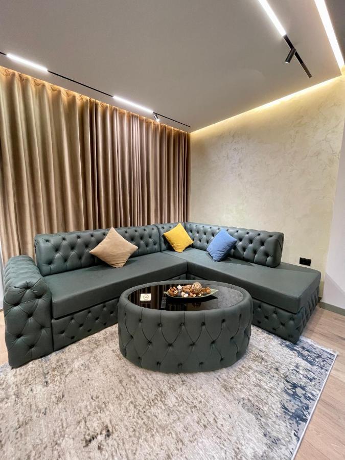 Queens Luxury Apartments Tiranë Eksteriør bilde