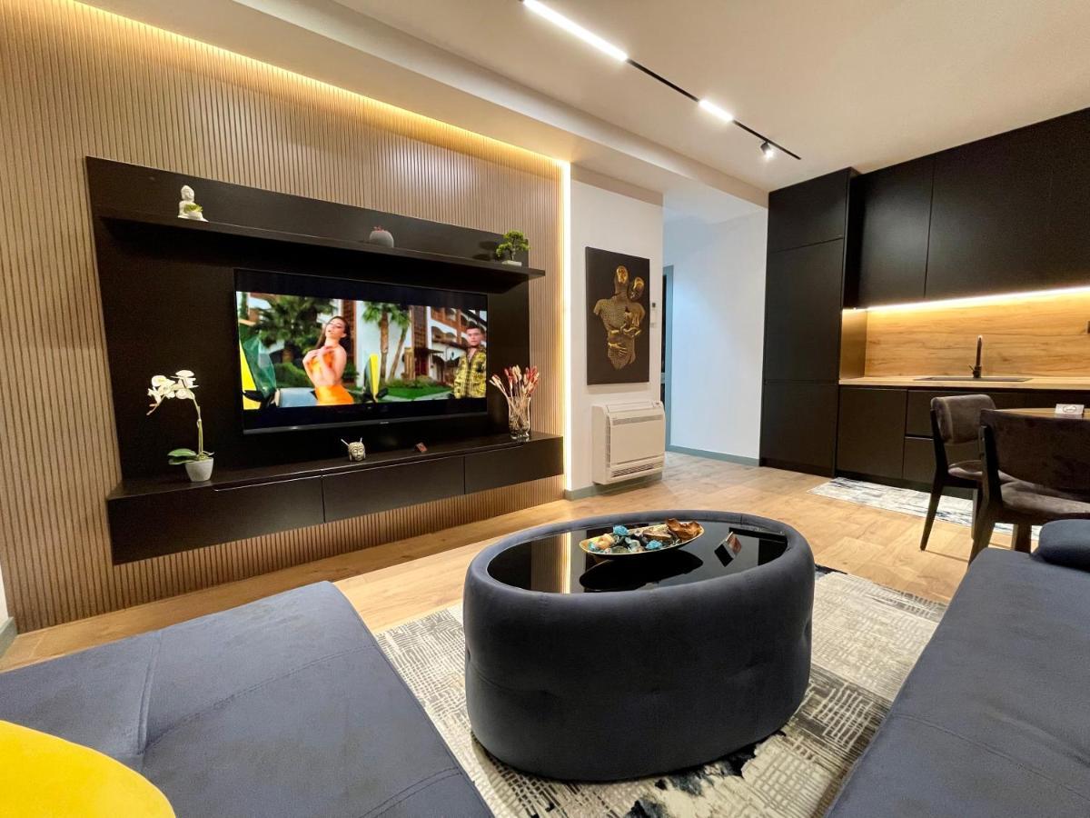 Queens Luxury Apartments Tiranë Eksteriør bilde
