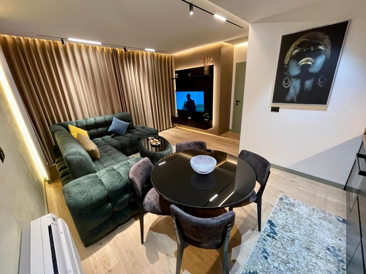 Queens Luxury Apartments Tiranë Eksteriør bilde