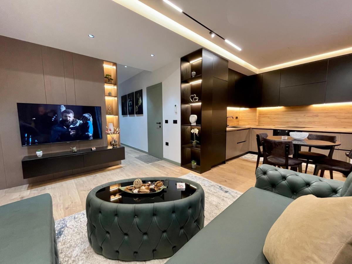 Queens Luxury Apartments Tiranë Eksteriør bilde
