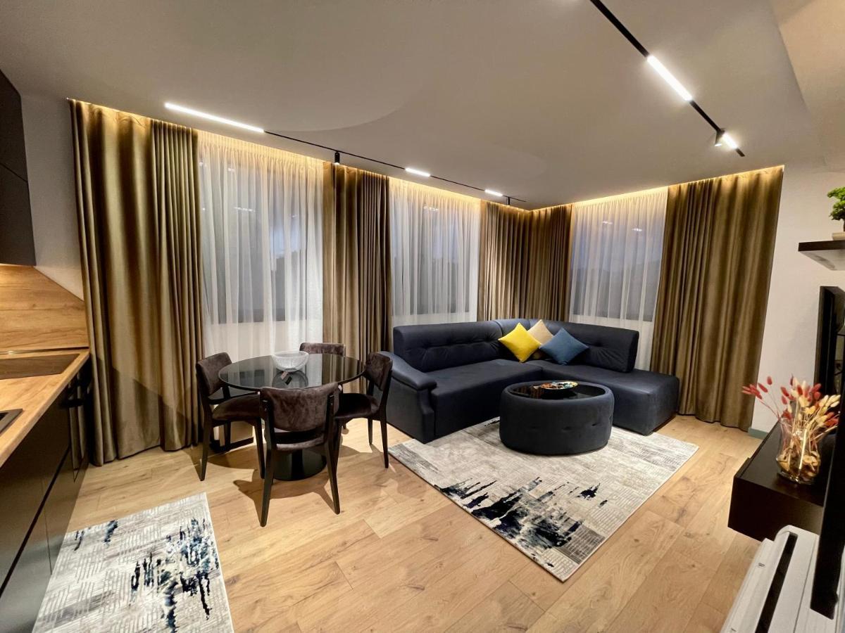 Queens Luxury Apartments Tiranë Eksteriør bilde