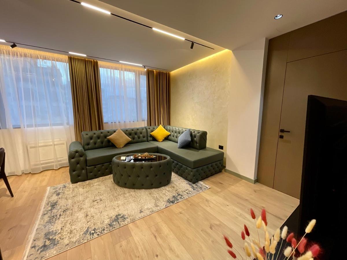 Queens Luxury Apartments Tiranë Eksteriør bilde
