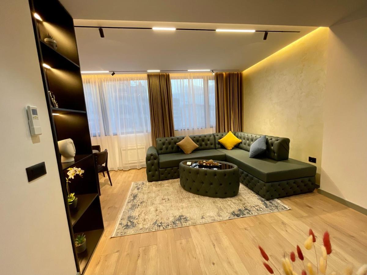Queens Luxury Apartments Tiranë Eksteriør bilde